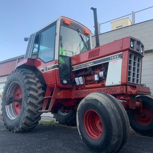 Meet your Posher, Dean